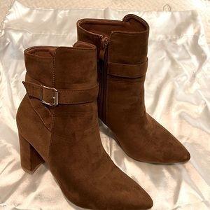 Top Moda buckle booties